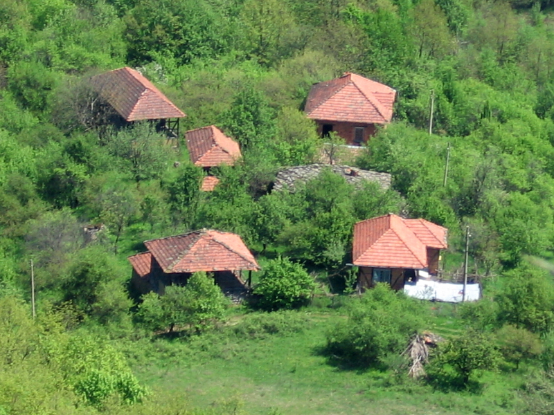 Махала в село Боженица