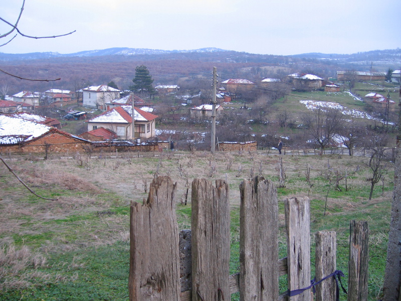 Село Любеново