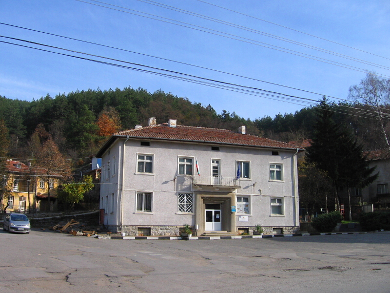 Кметството на село Искрец